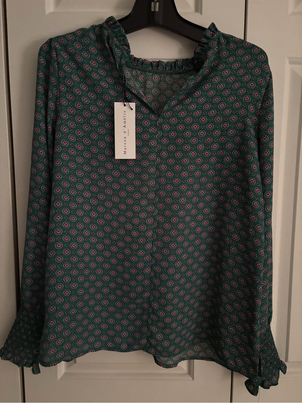 Maison d’Amélie  Green Printed blouse with a subtle Ruffled neck size med